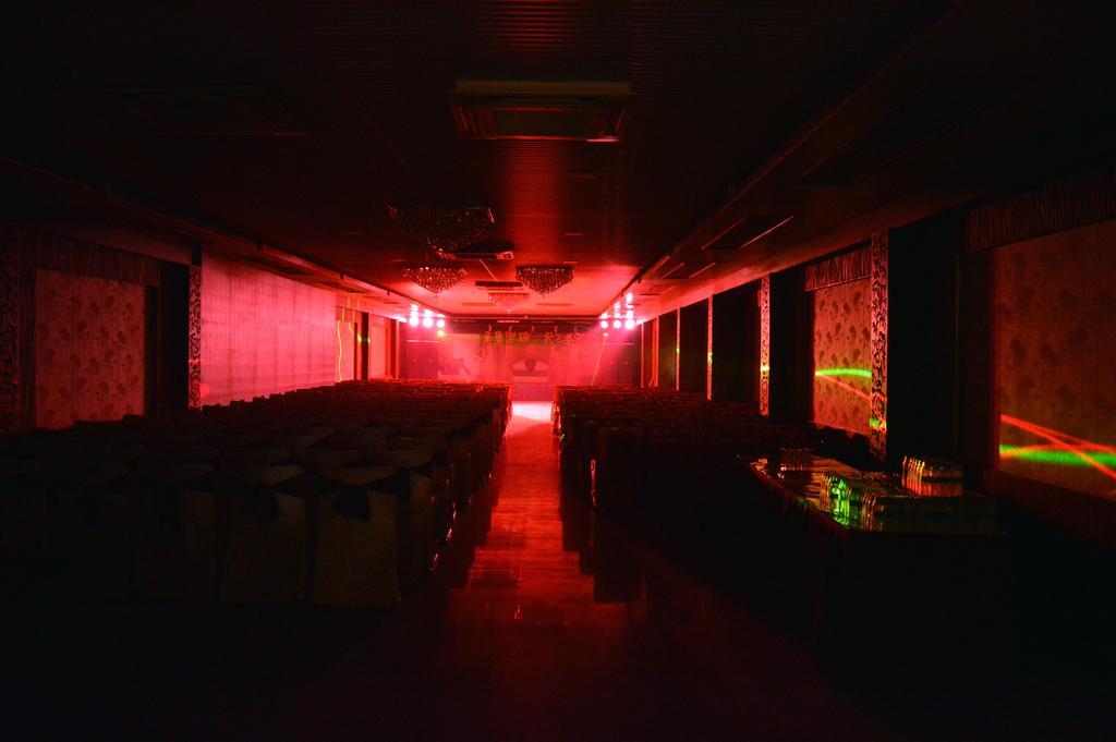 Hotel Landmark Shimla Bagian luar foto