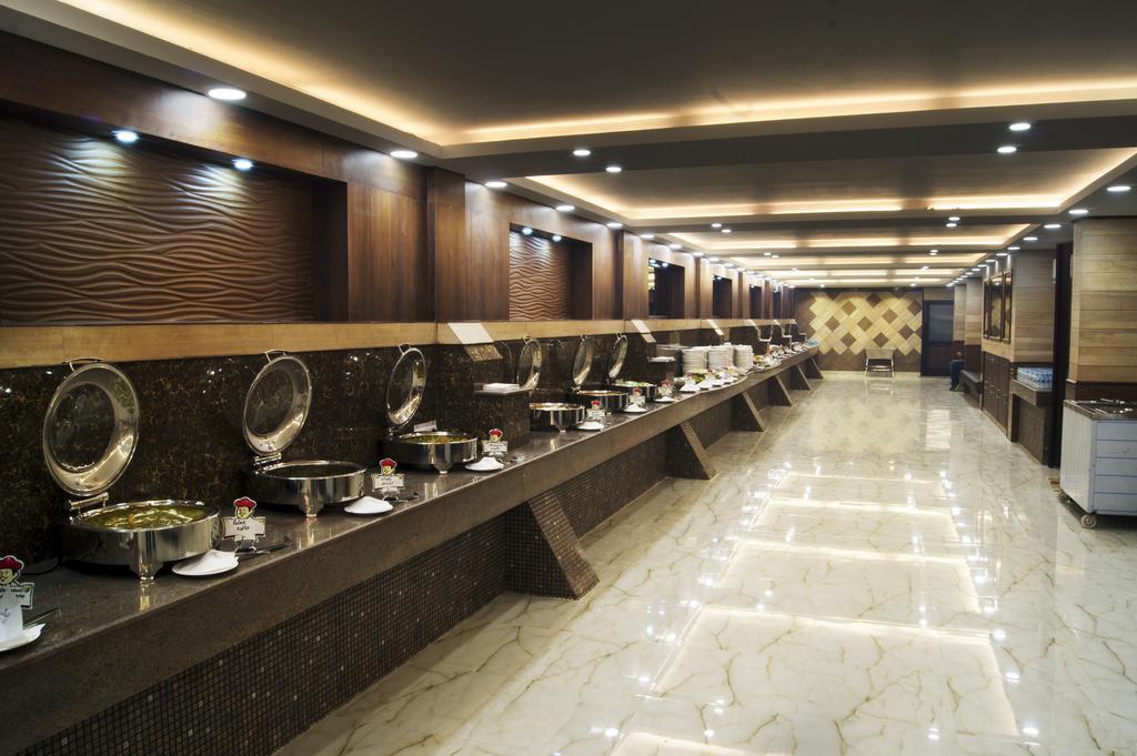 Hotel Landmark Shimla Bagian luar foto